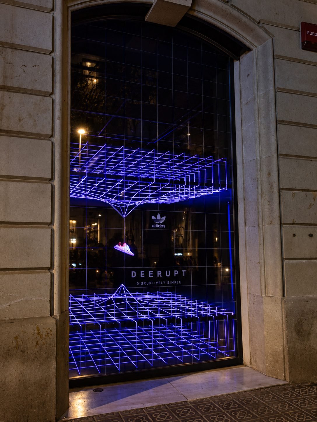 Installation Adidas Deerupt SVD for Adidas, Barcelona
