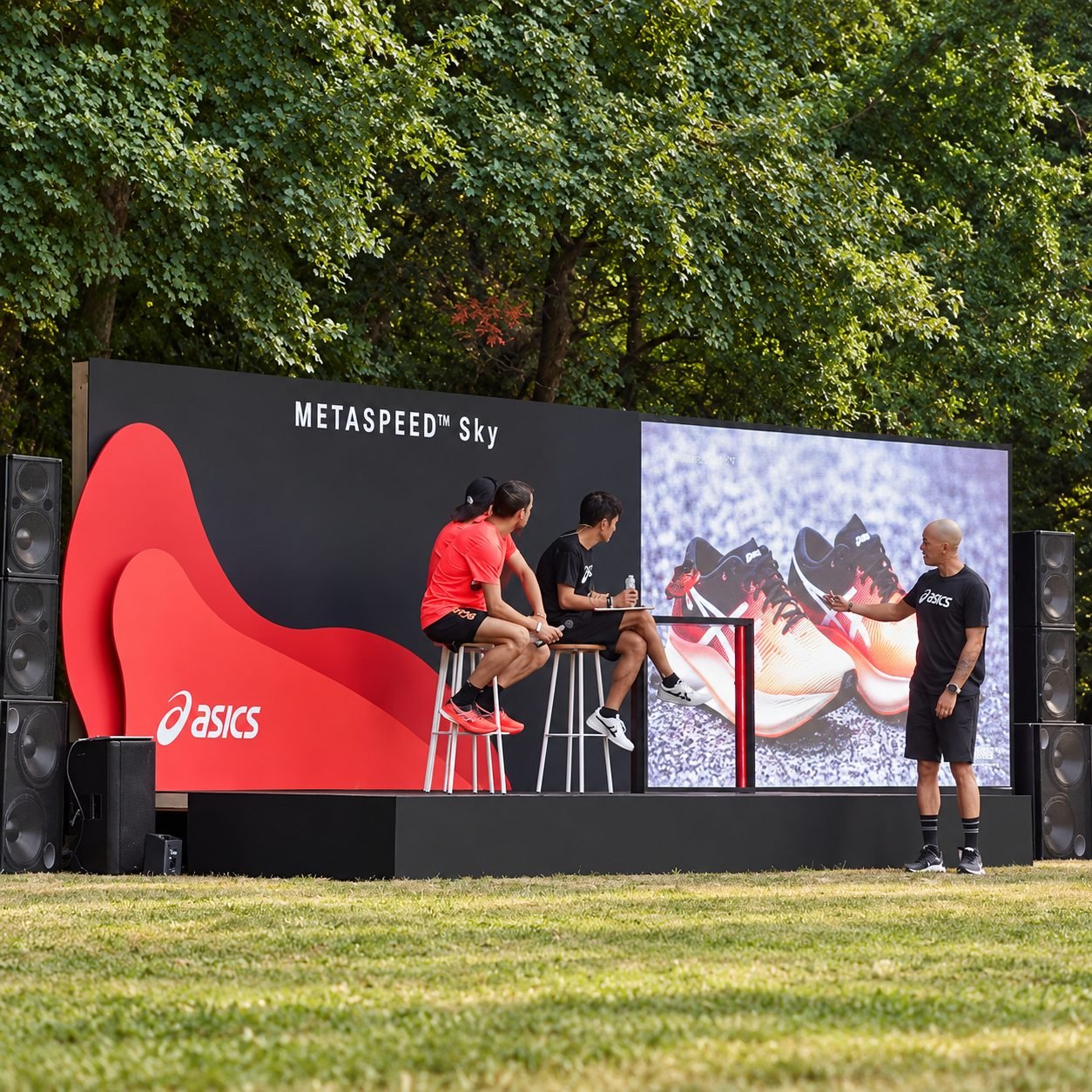 Event stand and elements Asics Metaspeed Sky for Asics