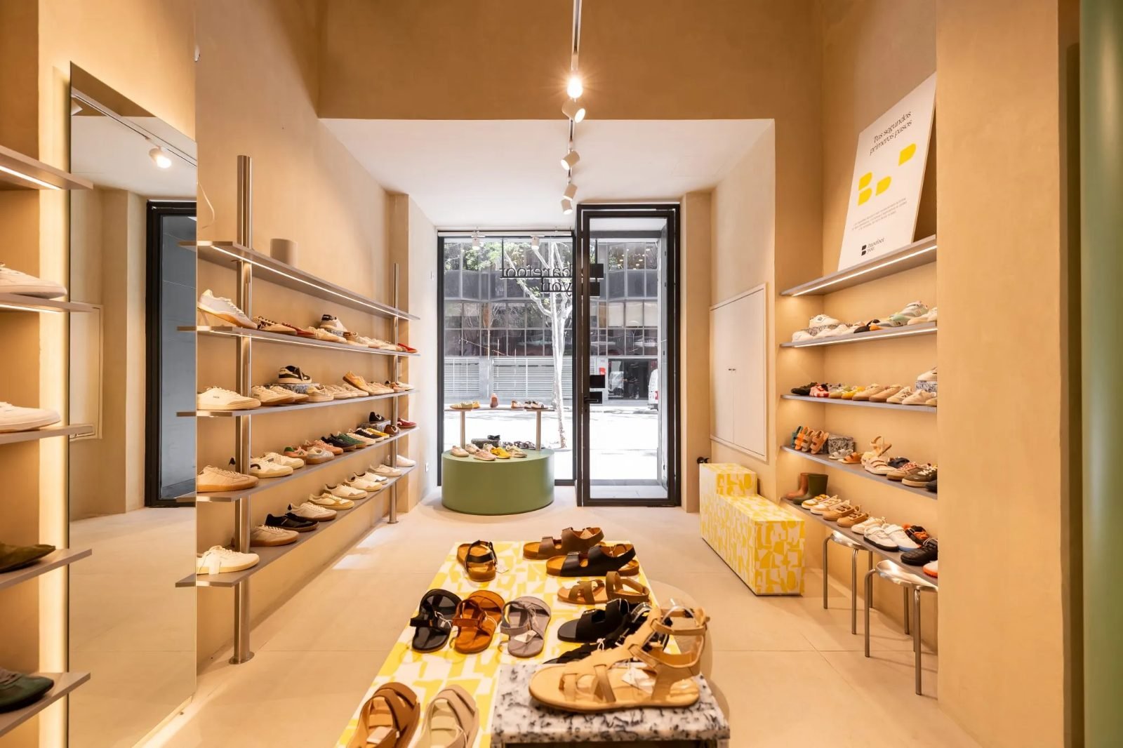 Retail space Barefoot You for Barefoot You, Barcelona