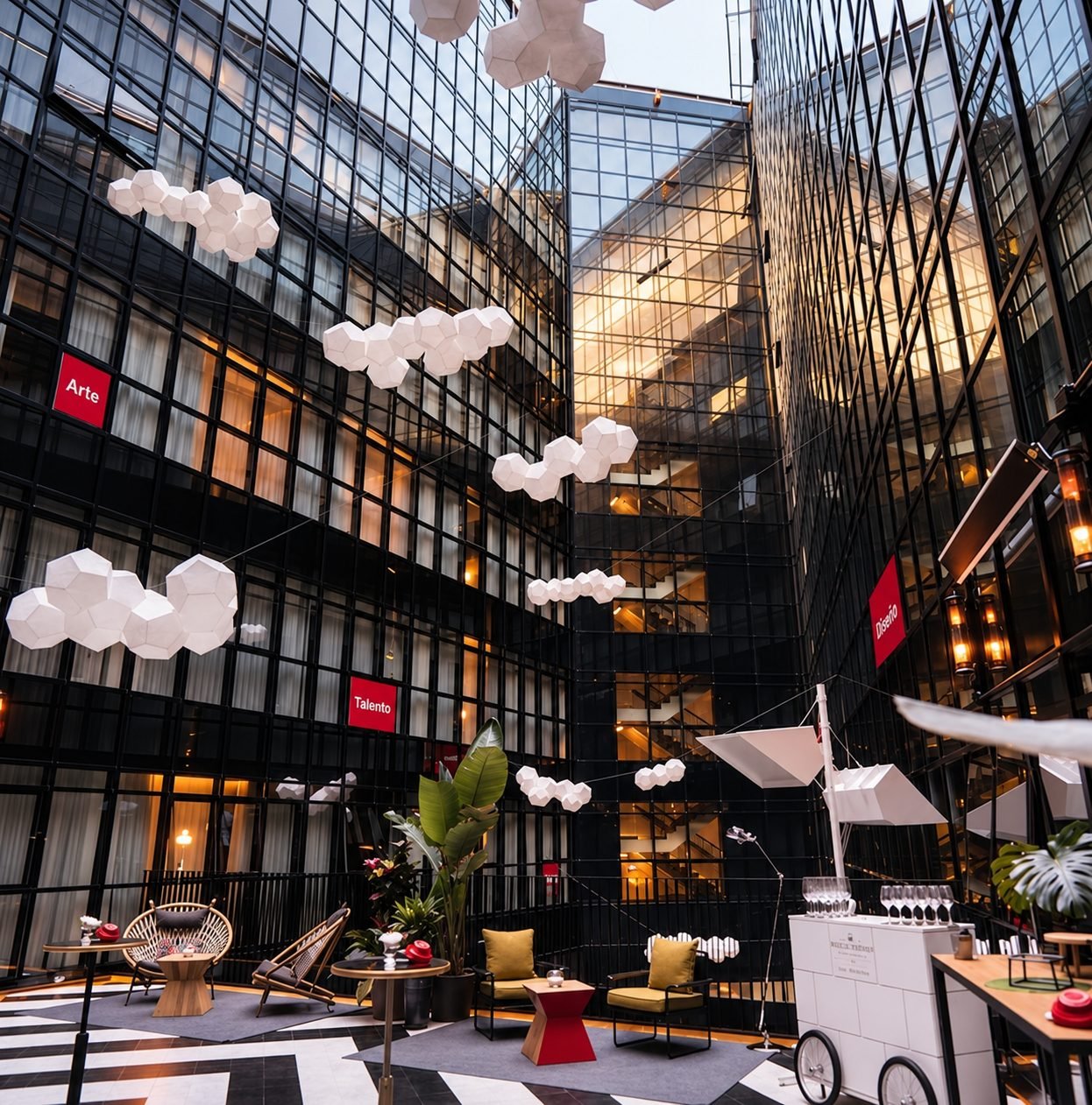 Installation Iberia — De Madrid al cielo for Iberia, Madrid