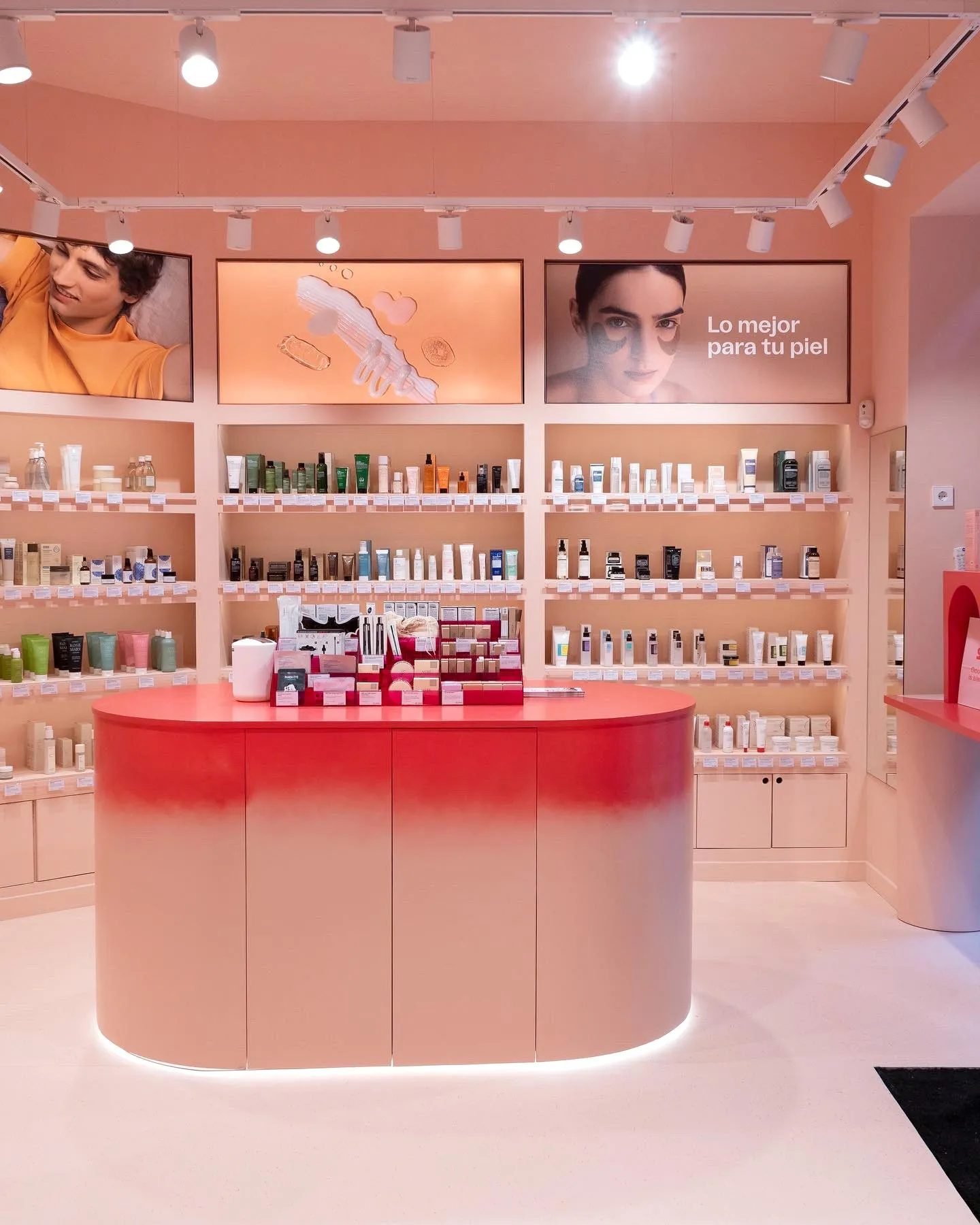 Retail space Miin Cosmetic for Miin Cosmetic, Bilbao