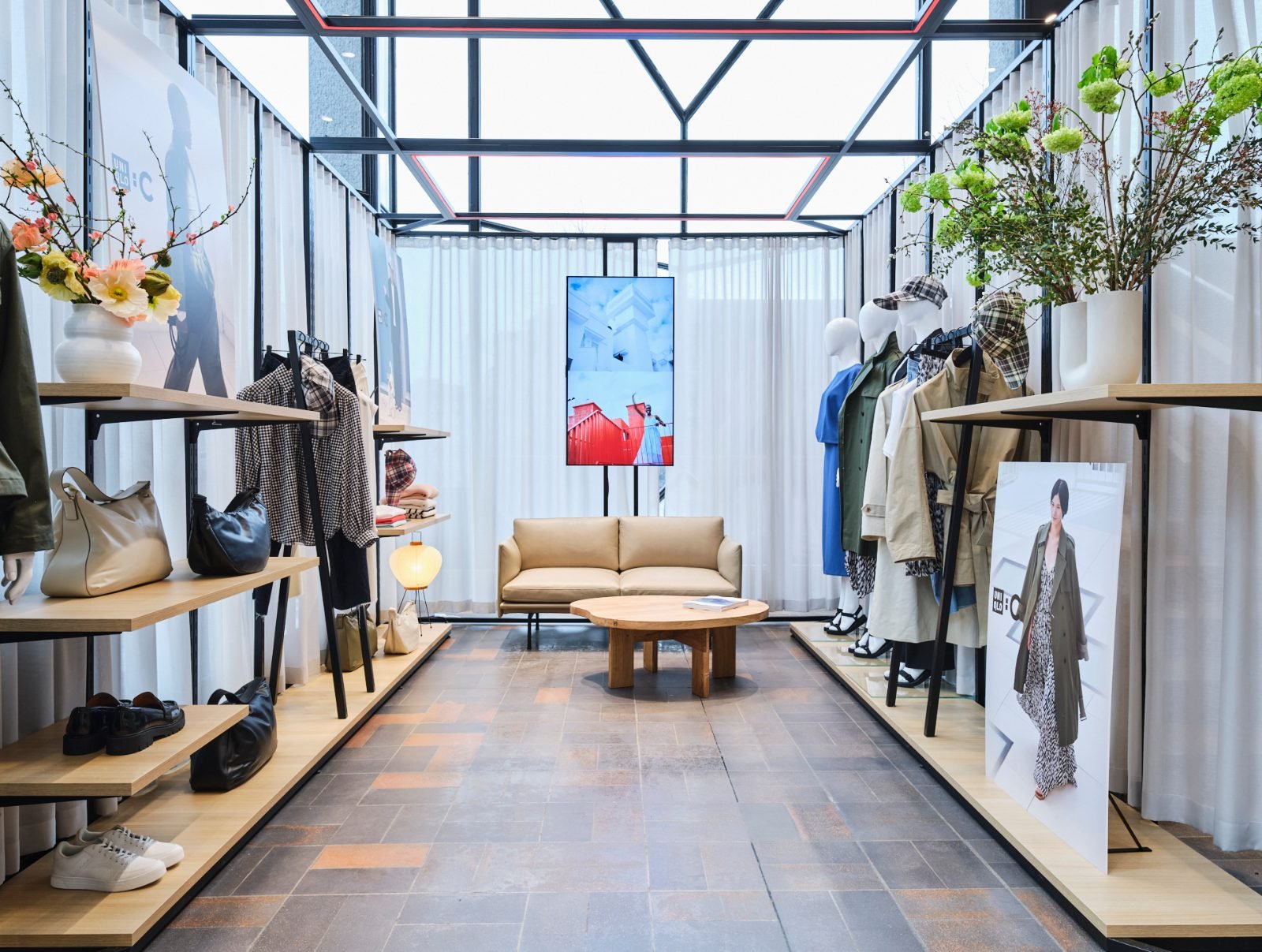 Retail space Re-Uniqlo Studio Stockholm for Uniqlo, Stockholm