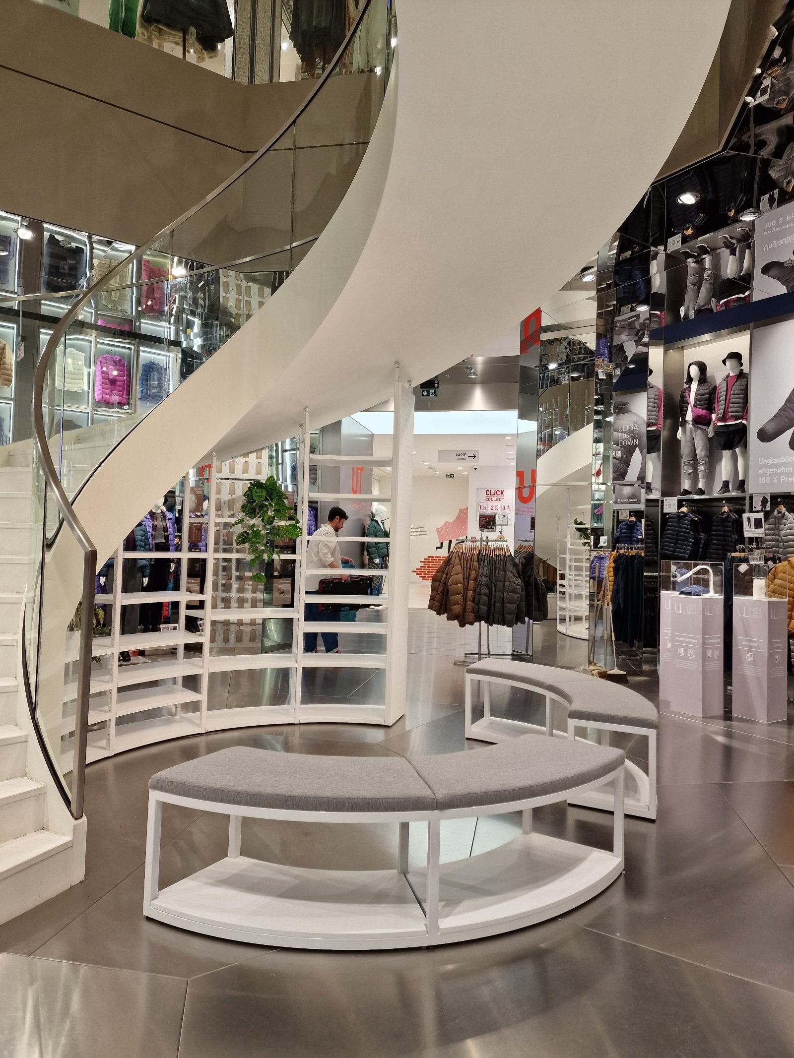 Retail space Uniqlo Hamburg for Uniqlo, Hamburg